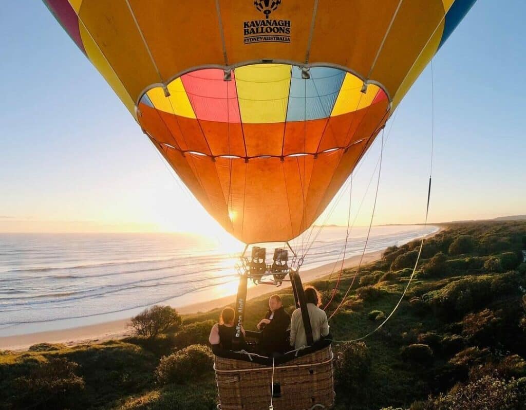 Byron Bay ballooning date idea