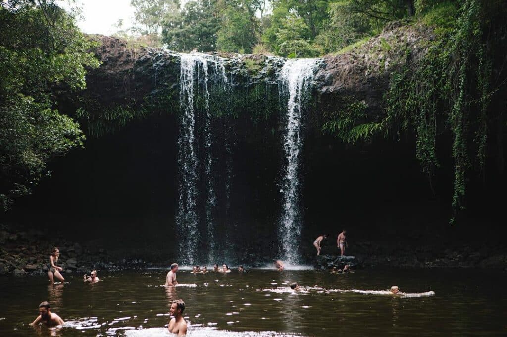 Killen Falls hiking trail near Byron Bay