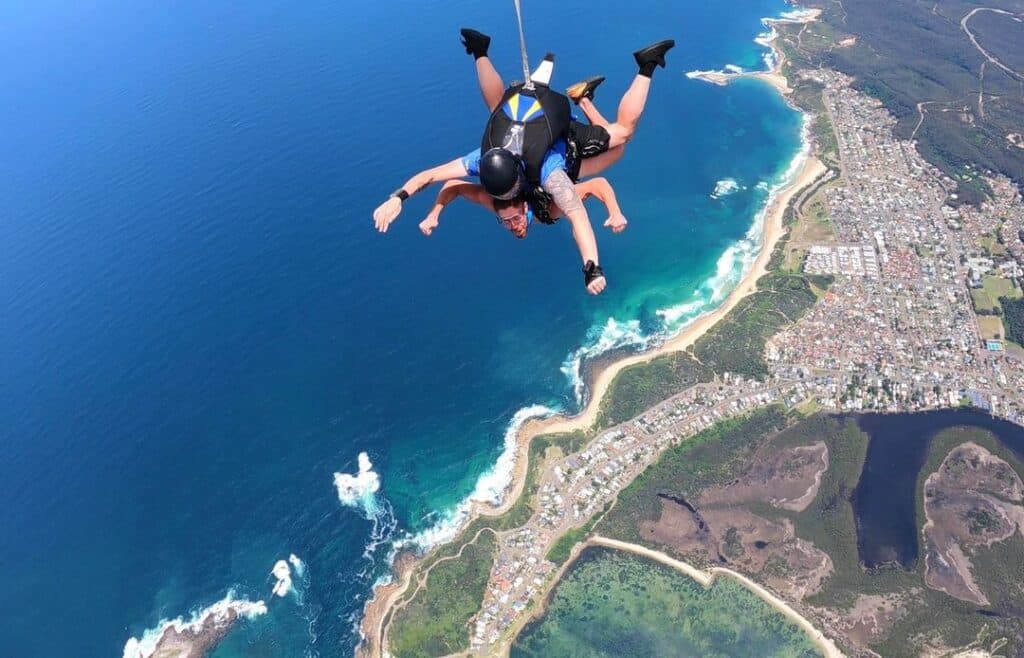 byron bay birthday skydiving 