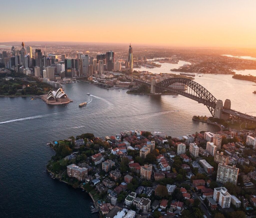 best helicopter tours sydney